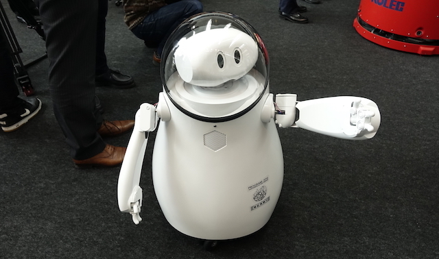 【記事】羽田空港に「人助けロボット」のオールスターが集合。日本の空港が、世界の最先端を目指す！