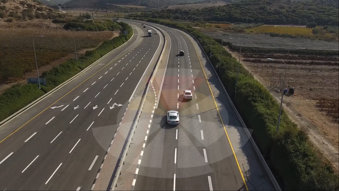 【記事】自動運転車のためのリアルタイム道路状況地図技術でHereとMobileyeが協働